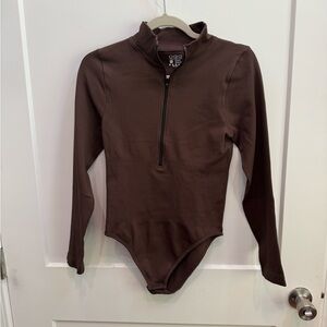 Brown Long Sleeve Ribbed Bodysuit